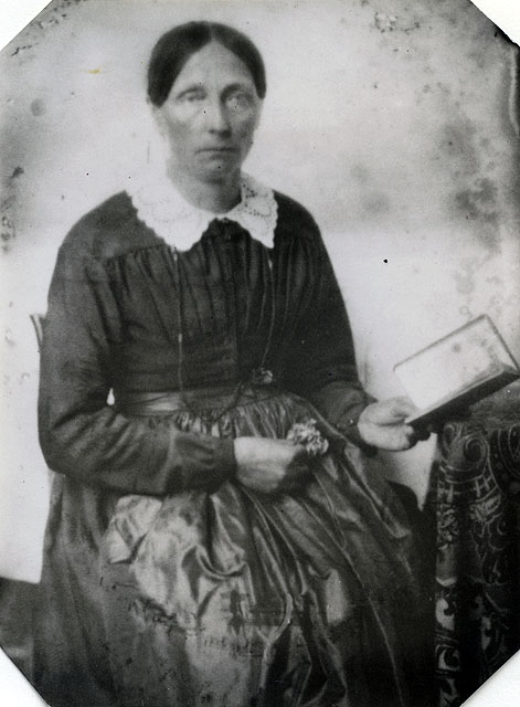 Julie Zettler : femme d'Abraham Farron