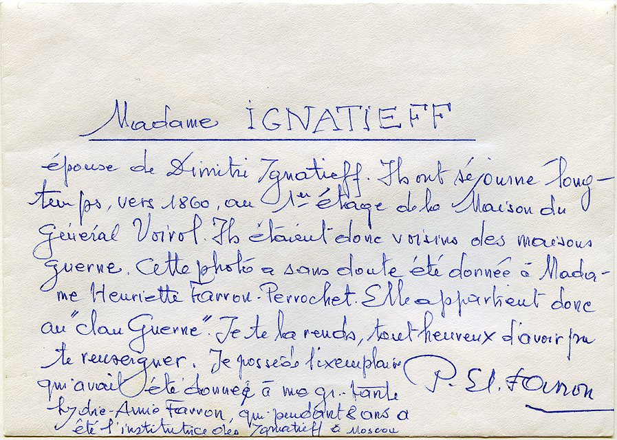 L'épouse du comte Dimitri Ignatieff, élève de Daniel-Henri Farron : légende accompagnant la photographie